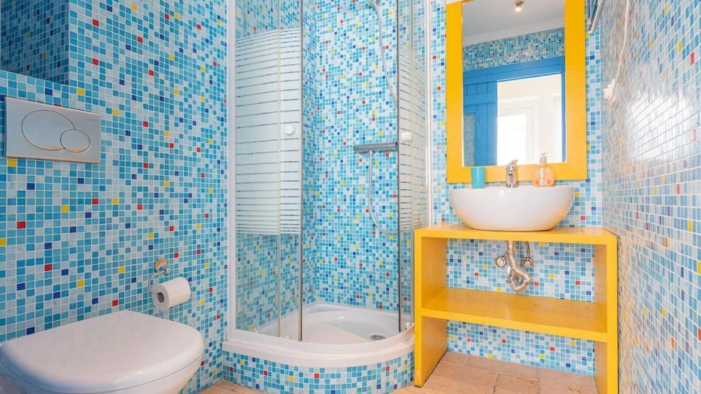 Refurbished Beachfront House, Pool, Ac, Wifi, Albufeira, Sea View Exterior foto